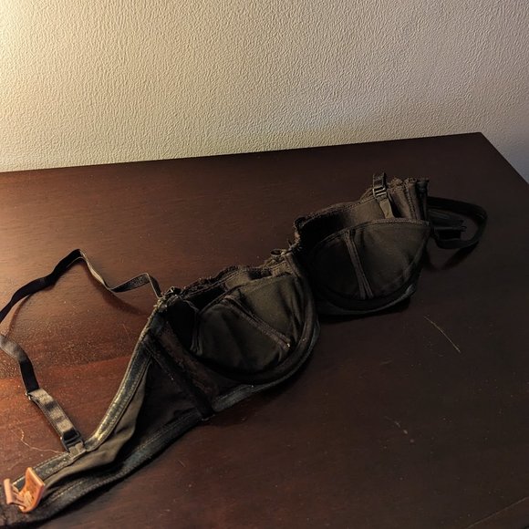 Agent Provocateur - Picture 2 of 5